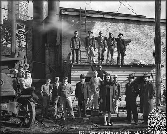 Monumental Distillers, 1942